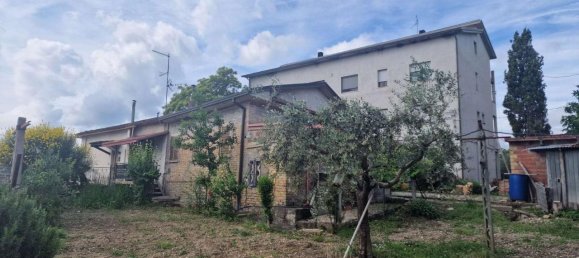Casa de 3 habitaciónes en Gualdo Cattaneo, Italy No. 111922 22
