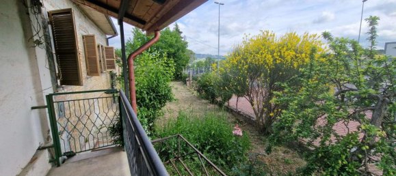 Casa de 3 habitaciónes en Gualdo Cattaneo, Italy No. 111922 4