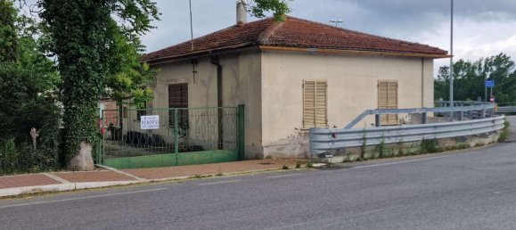Casa de 3 habitaciónes en Gualdo Cattaneo, Italy No. 111922 11