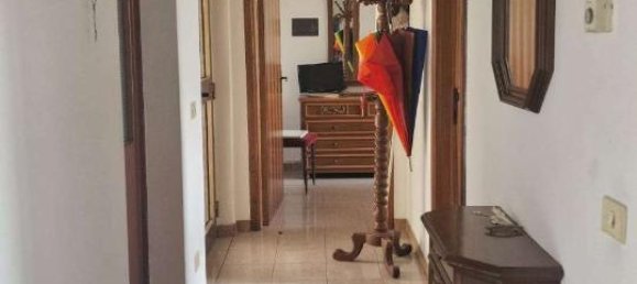 Casa de 3 habitaciónes en Gualdo Cattaneo, Italy No. 111922 23