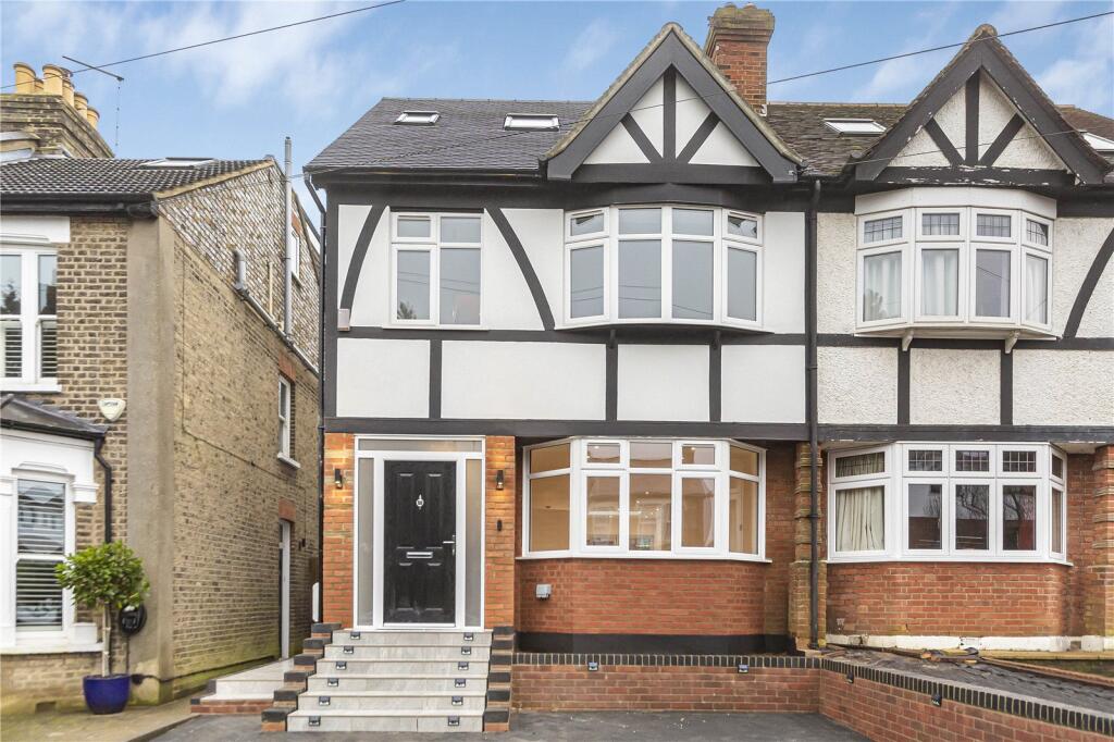 4 Schlafzimmer Haus in New Barnet, United Kingdom, Nr. 6475