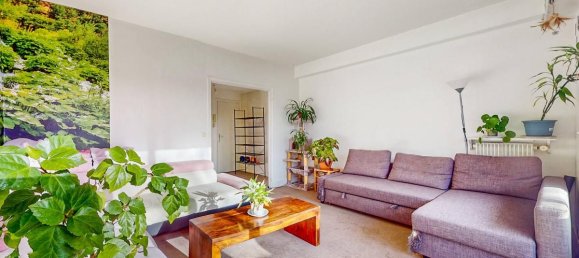 Apartamento de 3 dormitorios en Suresnes, France No. 168846 2