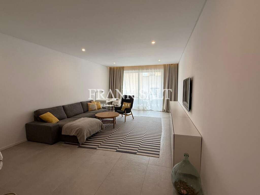 3 bedrooms Apartment in Saint Julian's, Malta No. 11598