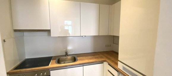 4 rooms Apartment in Penzing, Austria No. 72365 16