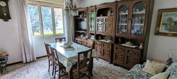 6 chambres Maison à Costa Volpino, Italy No. 213342 3