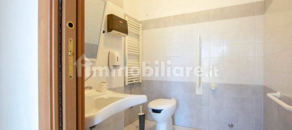 2غرفة عقار تجاري في Cusano Milanino, Italy رقم 206219 18