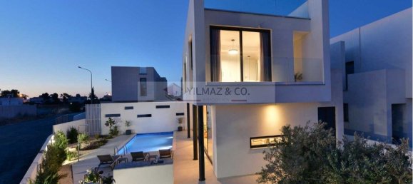 Вилла с 3 комнатами в Протарас, Кипр № 23769 5