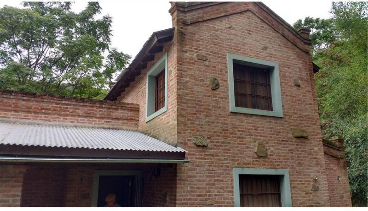 2 bedrooms House in Cordoba, Argentina No. 63830