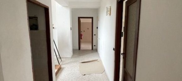 4غرفة منزل في Castelletto sopra Ticino, Italy رقم 73269 3