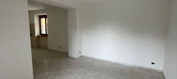 4غرفة منزل في Castelletto sopra Ticino, Italy رقم 73269 2