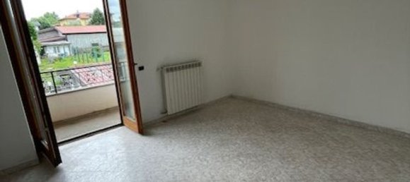 4غرفة منزل في Castelletto sopra Ticino, Italy رقم 73269 21