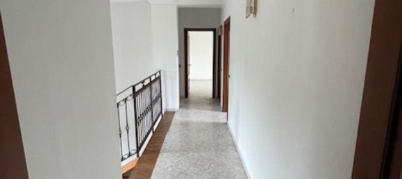 4غرفة منزل في Castelletto sopra Ticino, Italy رقم 73269 15
