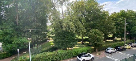 Estudio en Chambly, France No. 305883 3