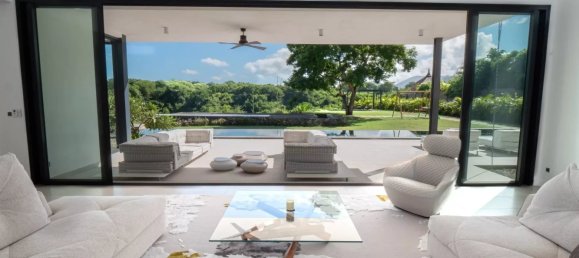 6 bedrooms Villa in Tamarin, Mauritius No. 38 4