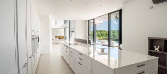 6 bedrooms Villa in Tamarin, Mauritius No. 38 28