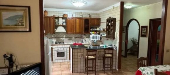 Estudio en Giugliano in Campania, Italy No. 179676 2