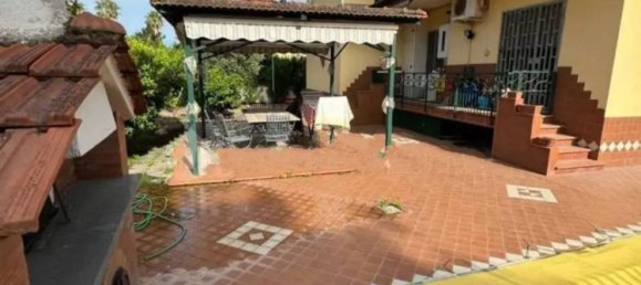 Estudio en Giugliano in Campania, Italy No. 179676 7