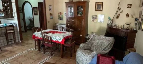 Estudio en Giugliano in Campania, Italy No. 179676 14