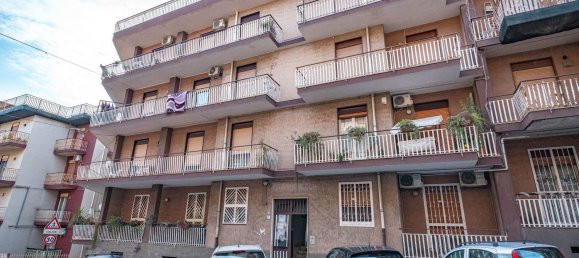 5 rooms Apartment in Aci Catena, Italy No. 55950 17