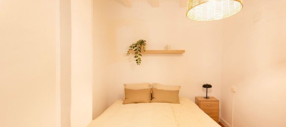 1 bedroom Apartment in Ciutat Vella, Spain No. 133991 11