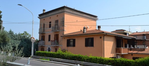 2 rooms Apartment in Perugia, Italy No. 299685 2