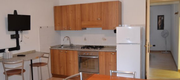 2 rooms Apartment in Perugia, Italy No. 299685 5