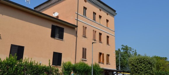 2 rooms Apartment in Perugia, Italy No. 299685 3