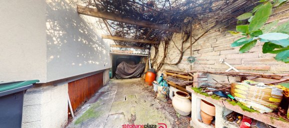 Casa de 3 dormitorios en Bezons, France No. 180098 11