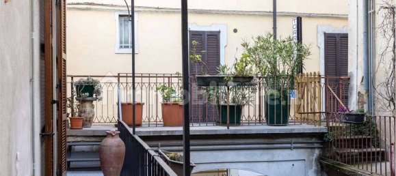 2 bedrooms Apartment in Merate, Italy No. 379424 8