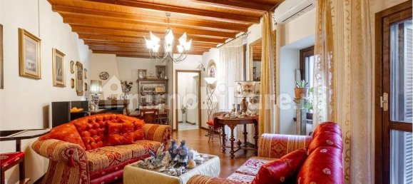 2 bedrooms Apartment in Merate, Italy No. 379424 2