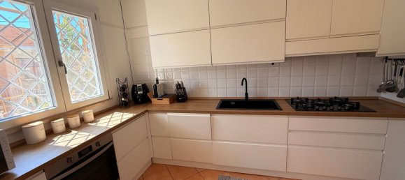 3 bedrooms Apartment in Pomezia, Italy No. 370826 3