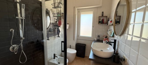 3 bedrooms Apartment in Pomezia, Italy No. 370826 5