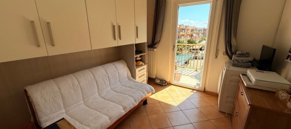 3 bedrooms Apartment in Pomezia, Italy No. 370826 22