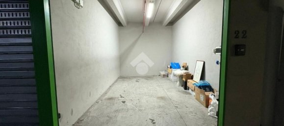 16m² Garage in Naples, Italy No. 29553 9