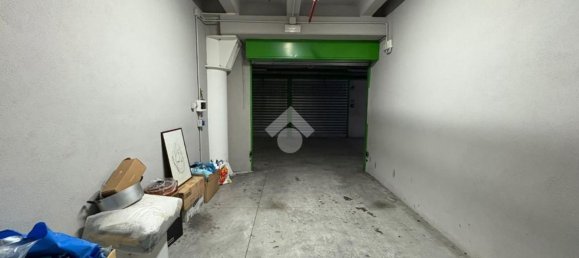 16m² Garage in Naples, Italy No. 29553 10