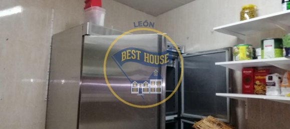 Edifício T11 em El Burgo Ranero, Spain N.º 74723 13