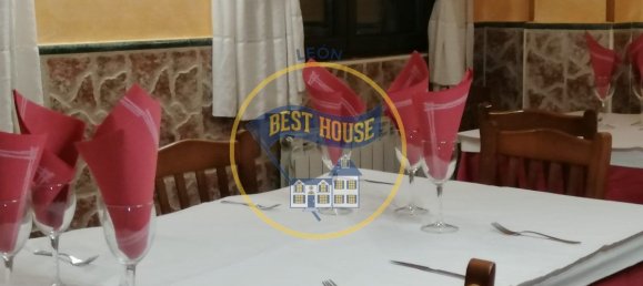 Edifício T11 em El Burgo Ranero, Spain N.º 74723 6