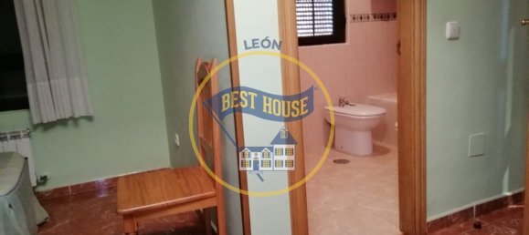 Edifício T11 em El Burgo Ranero, Spain N.º 74723 21