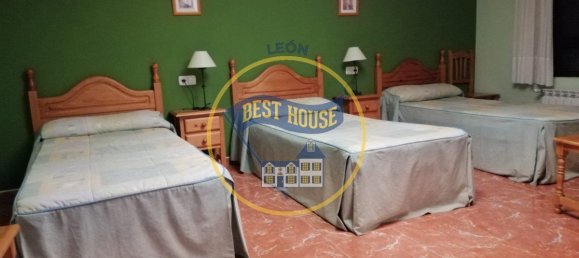 Edifício T11 em El Burgo Ranero, Spain N.º 74723 24