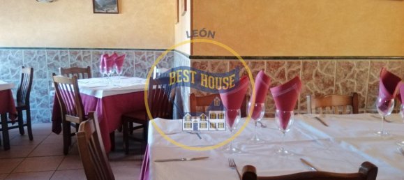 Edifício T11 em El Burgo Ranero, Spain N.º 74723 5