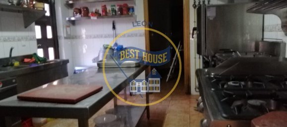 Edifício T11 em El Burgo Ranero, Spain N.º 74723 12