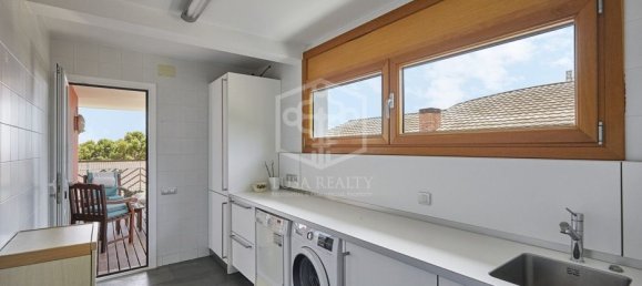 6 bedrooms Villa in Castelldefels, Spain No. 7405 20