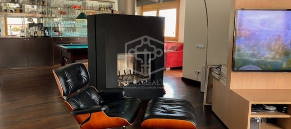 6 bedrooms Villa in Castelldefels, Spain No. 7405 13