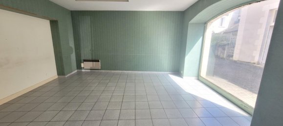 Коммерческая недвижимость 40м² в Декарт, Франция № 272921 6