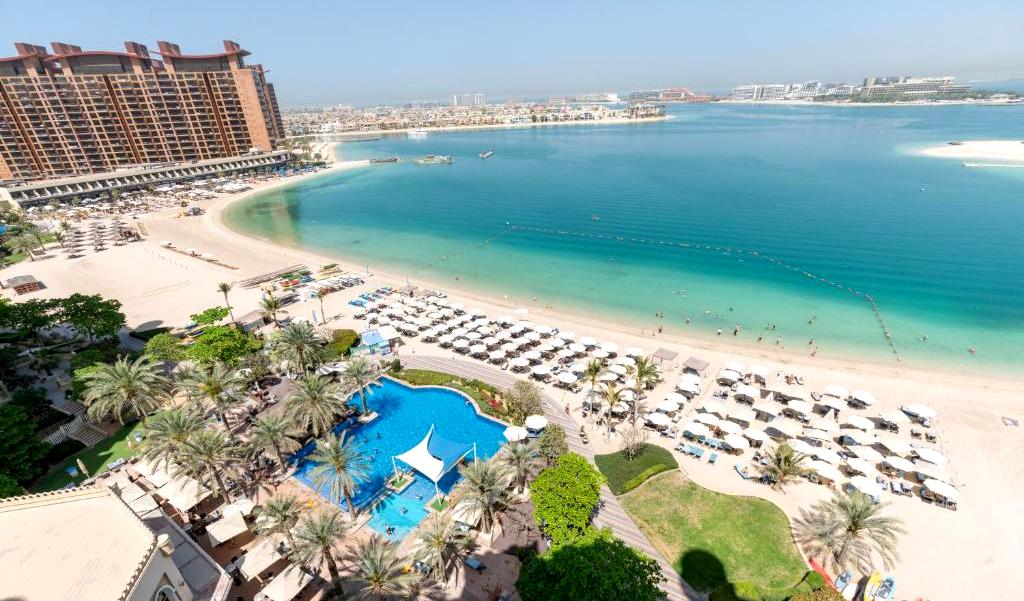 Apartamento de 3 dormitorios en Palm Jumeirah, UAE No. 1907