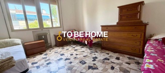 3 bedrooms Apartment in Venice, Italy No. 268440 9