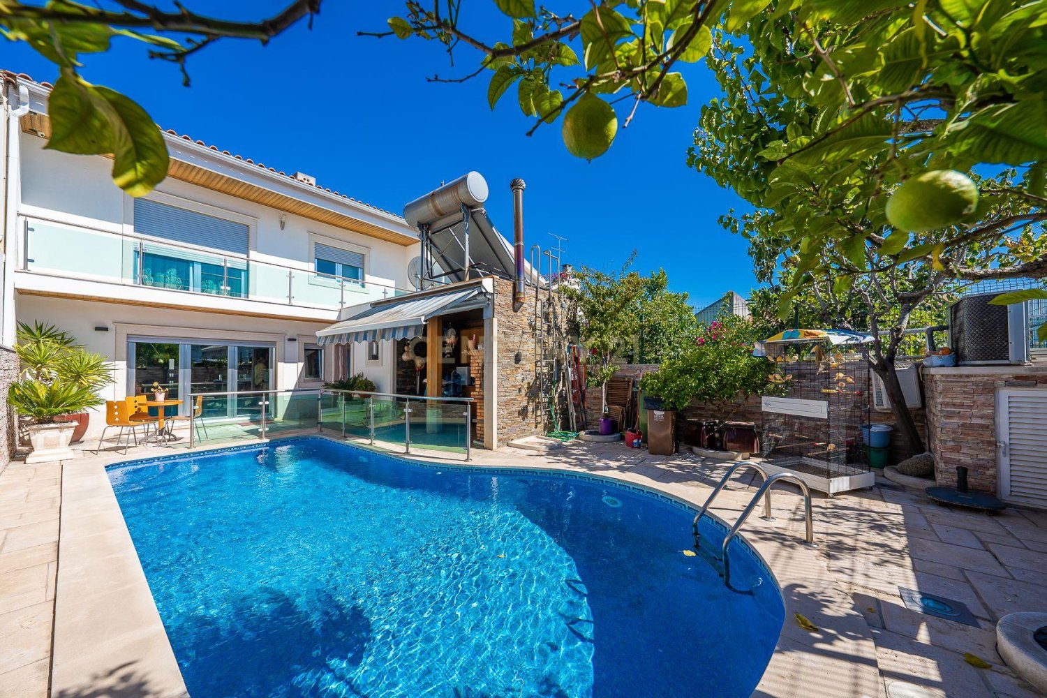 4 bedrooms Villa in Corroios, Portugal No. 131089