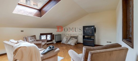 3 bedrooms Villa in Mantua, Italy No. 245833 25