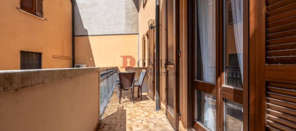 3 bedrooms Villa in Mantua, Italy No. 245833 8