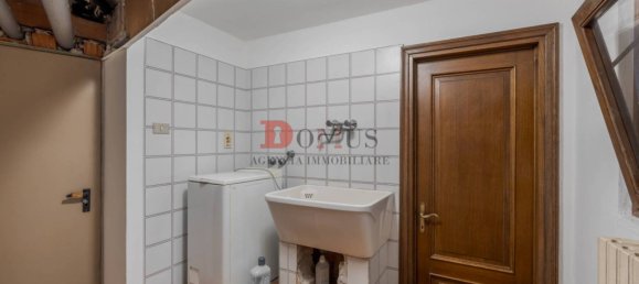 3 bedrooms Villa in Mantua, Italy No. 245833 26